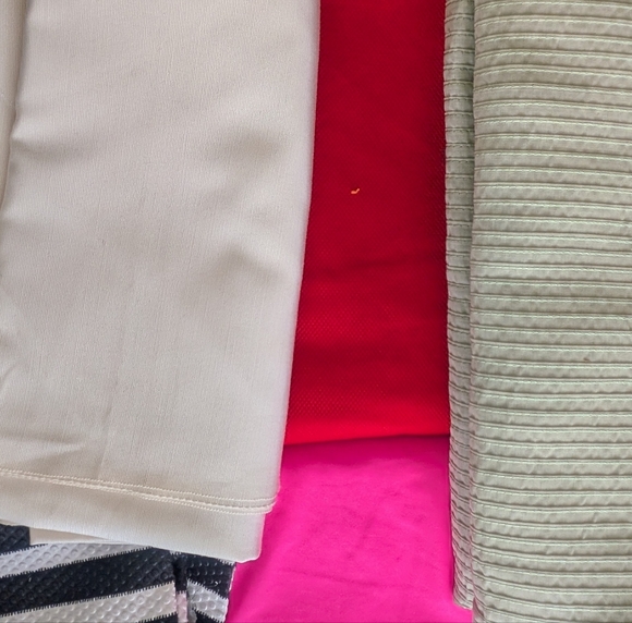 Assorted Patterned Fabrics - Picture 4 of 5